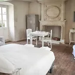 Bed & Breakfast Chateau De La Grand'cour 3*