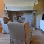 Chateau De La Grand'cour Bed & Breakfast 3*