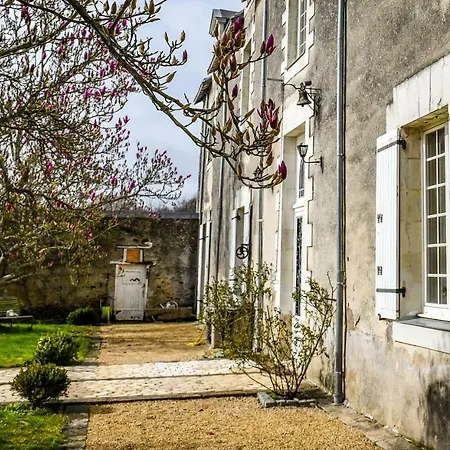 Chateau De La Grand'cour فندق مبيت وإفطار Grandchamp-des-Fontaines