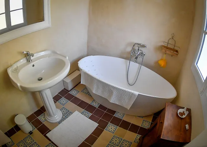 Chateau De La Grand'cour Oda ve Kahvaltı 3*