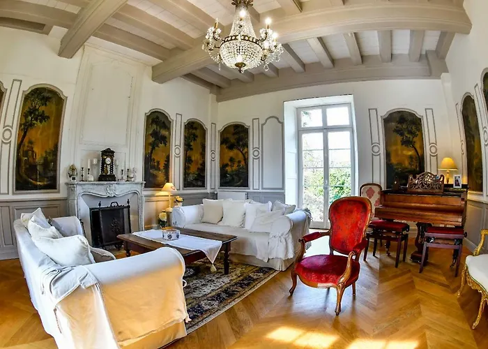 Chateau De La Grand'cour