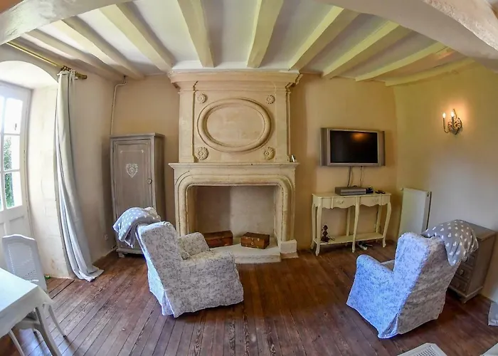 Chateau De La Grand'cour